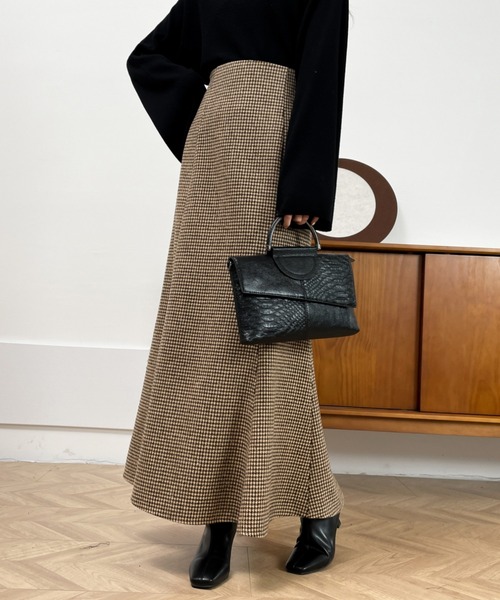 emi+（エミプラス）の「ハイウエストバックレースアップ千鳥柄マーメイドスカート（スカート・レディース・ブラック系その他/ブラウン系その他・M/L/S）」の9枚目の写真