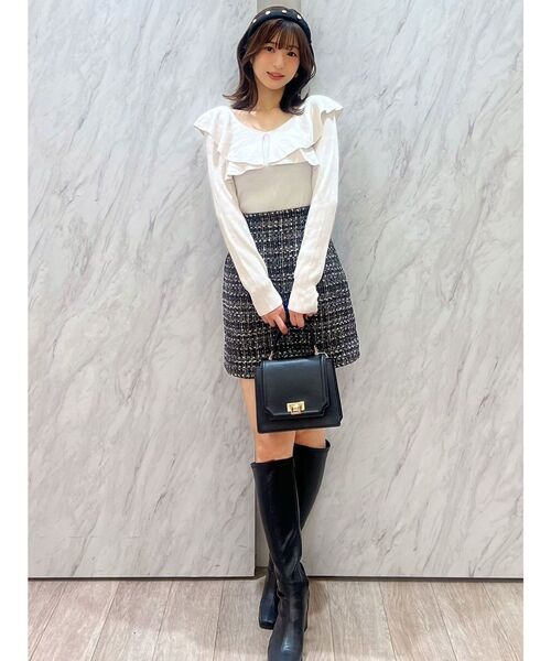 MERCURYDUO（マーキュリーデュオ）の「2WAYフォールドラッフルロングスリーブニット（ニット/セーター・レディース・ブラウン/ブラック/オフホワイト/ベビーピンク・FREE）」の18枚目の写真