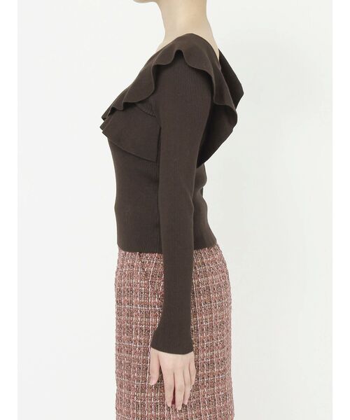 MERCURYDUO（マーキュリーデュオ）の「2WAYフォールドラッフルロングスリーブニット（ニット/セーター・レディース・ブラウン/ブラック/オフホワイト/ベビーピンク・FREE）」の21枚目の写真
