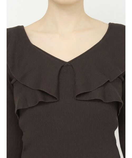 MERCURYDUO（マーキュリーデュオ）の「2WAYフォールドラッフルロングスリーブニット（ニット/セーター・レディース・ブラウン/ブラック/オフホワイト/ベビーピンク・FREE）」の11枚目の写真