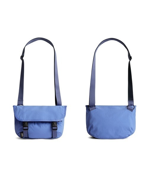 entre square（アントレスクエアー）の「Bellroy/ショルダーバッグ Cinch Mini Messenger デニムブルー(廃盤カラー)（ショルダーバッグ・メンズ・ブルー・ONE SIZE）」の2枚目の写真