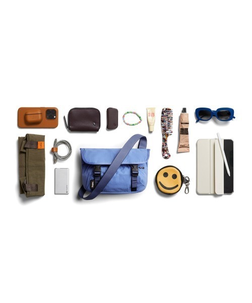 entre square（アントレスクエアー）の「Bellroy/ショルダーバッグ Cinch Mini Messenger デニムブルー(廃盤カラー)（ショルダーバッグ・メンズ・ブルー・ONE SIZE）」の8枚目の写真