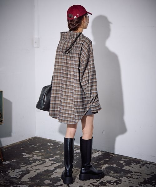 PBLIM（ページボーイリム）の「《UNISEX》チェックフーディシャツ（シャツ/ブラウス・レディース・ブラウン/ブルー・FREE）」の8枚目の写真