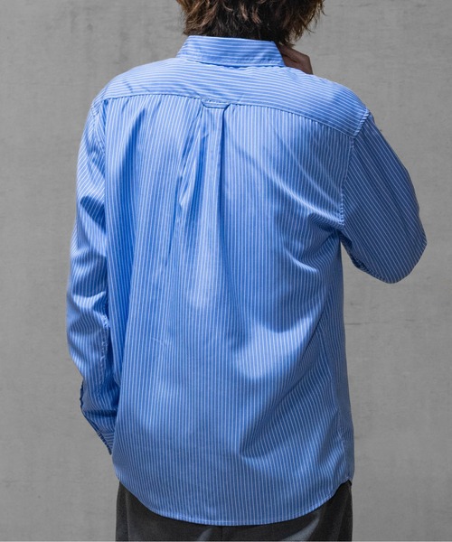 JOHN'S CLOSET（ジョンズクローゼット）の「【a】ブロードストライプ レギュラーシャツ 長袖（シャツ/ブラウス・レディース・ホワイト/ブルー/ブラック・LARGE/MEDIUM）」の4枚目の写真