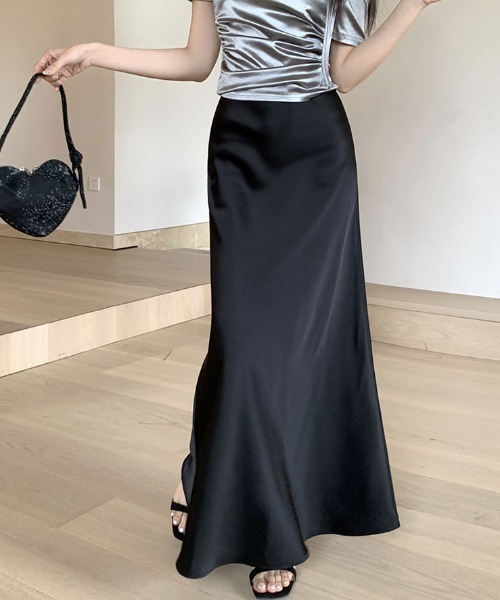 FREE STYLISTS（フリー スタイリスト）の「YUGA_YGMC　サテンマーメイドロングスカート（スカート・レディース・シャンパン/ブラック/オフホワイト・S/L/M）」の12枚目の写真