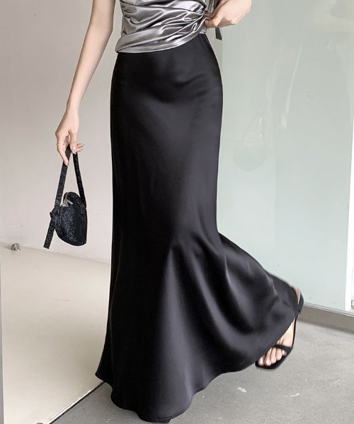 FREE STYLISTS（フリー スタイリスト）の「YUGA_YGMC　サテンマーメイドロングスカート（スカート・レディース・シャンパン/ブラック/オフホワイト・S/L/M）」の18枚目の写真
