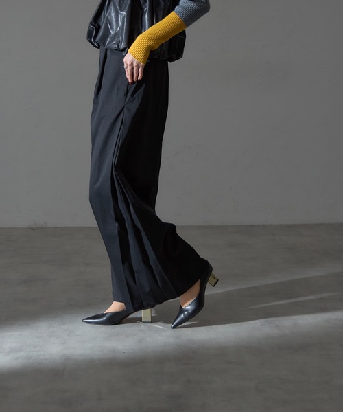 each(イーチ)の「サイドプリーツタック入りワイドパンツ(その他パンツ・レディース・アイボリー/カーキ/ブラック・M)」の4枚目の写真