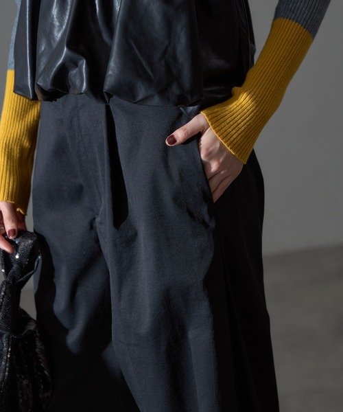 each(イーチ)の「サイドプリーツタック入りワイドパンツ(その他パンツ・レディース・アイボリー/カーキ/ブラック・M)」の9枚目の写真