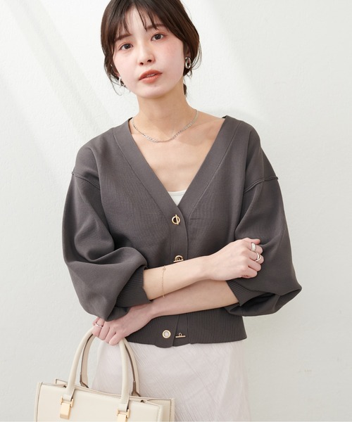 natural couture(ナチュラルクチュール)の「プチプラハトメバー釦カーデ(カーディガン/ボレロ・レディース・ライトグレー/ラベンダー/ネイビー/グレイッシュベージュ/サックスブルー/ブラック/チャコールグレー/アイボリー・FREE)」の15枚目の写真