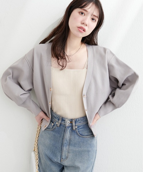natural couture(ナチュラルクチュール)の「プチプラハトメバー釦カーデ(カーディガン/ボレロ・レディース・ライトグレー/ラベンダー/ネイビー/グレイッシュベージュ/サックスブルー/ブラック/チャコールグレー/アイボリー・FREE)」の18枚目の写真