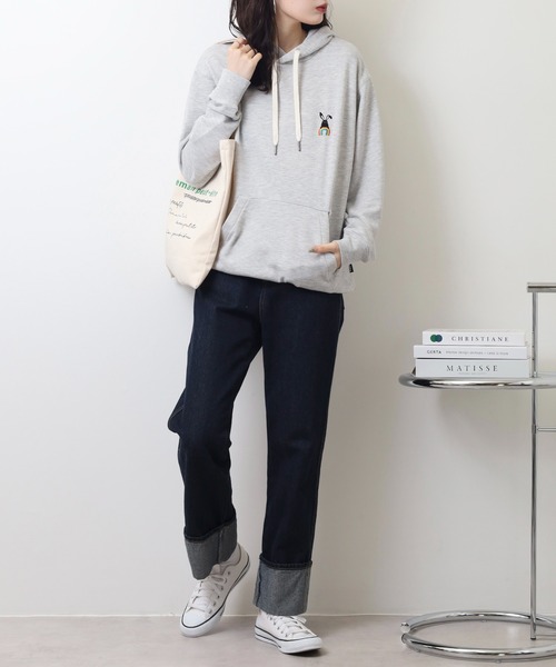 FUNALIVE(ファンアライブ)の「SHABBY レインボー刺繍プルオーバーパーカー unisex(パーカー・メンズ・ブラック/グレー/オフホワイト・S/XL/M/L)」の16枚目の写真