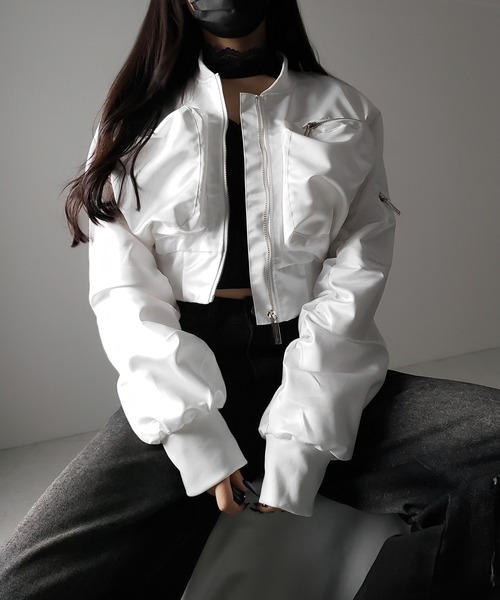 リグリーム　完売　バックフレアショートブルゾン　ホワイト リグリーム 完売 バックフレアショートブルゾン ホワイト - メルカリ