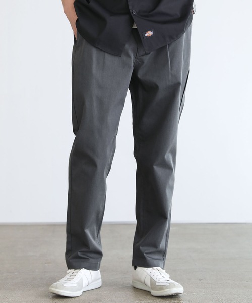 Dickies(ディッキーズ)の「Dickies TCツイル/デニムテーパードイージーパンツ(その他パンツ・メンズ・ブラック系/チャコール/ブラック/カーキ/ベージュ/ブルー系・M/LL/L)」の16枚目の写真