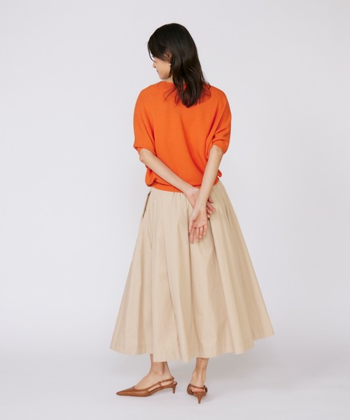 INED（イネド）の「タフタロングタックスカート（スカート・レディース・チャコールグレー/ベージュ・9号/11号/7号）」の14枚目の写真