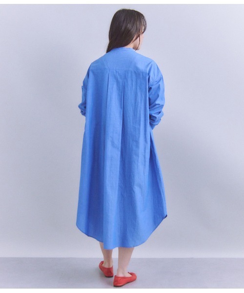 SIPULI（シプリ）の「Slab Yarn Cotton Lawn ボリュームシャツドレス（ワンピース・レディース・ブルー/ホワイト・2）」の15枚目の写真