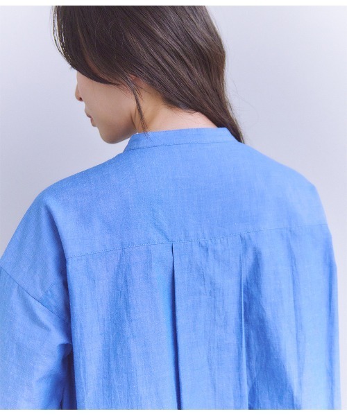 SIPULI（シプリ）の「Slab Yarn Cotton Lawn ボリュームシャツドレス（ワンピース・レディース・ブルー/ホワイト・2）」の20枚目の写真