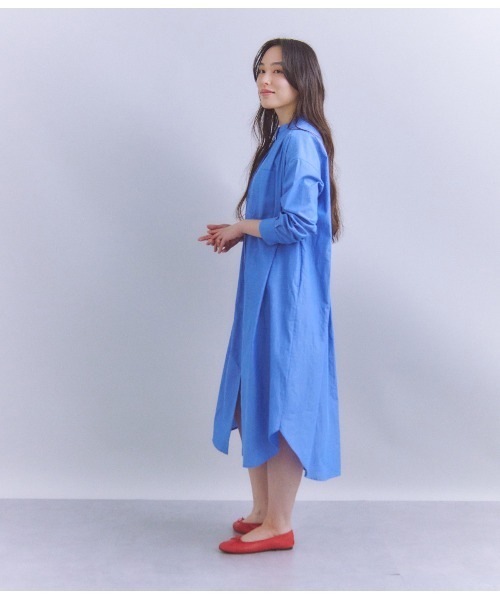 SIPULI（シプリ）の「Slab Yarn Cotton Lawn ボリュームシャツドレス（ワンピース・レディース・ブルー/ホワイト・2）」の12枚目の写真