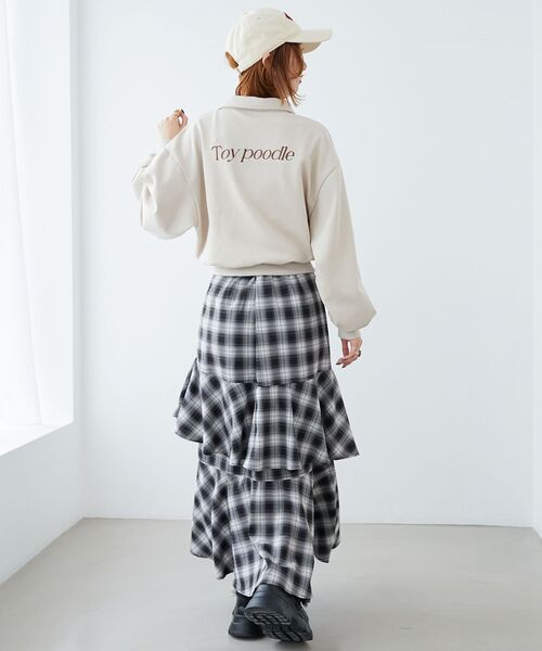 MAJESTIC LEGON(マジェスティックレゴン)の「SZKコラボ ZIPスウェット(スウェット・レディース・ベージュ/ネイビー/グレー・MEDIUM)」の17枚目の写真