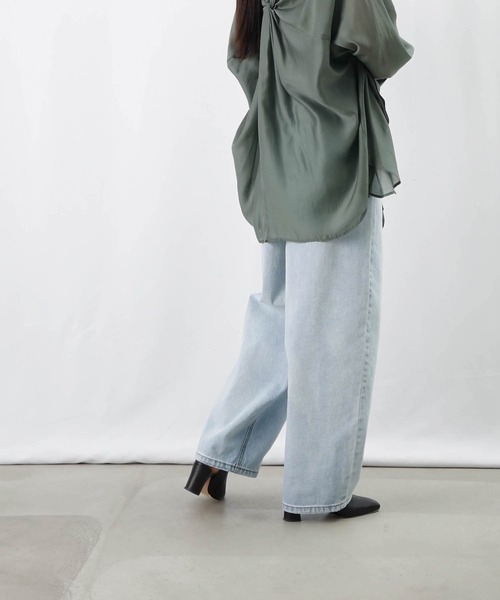 LUCA/LADY LUCK LUCA(ルカ/レディラックルカ)の「LC/LLL 脚長カーブパンツ(デニムパンツ・レディース・ブラック/ブルー・36/38)」の6枚目の写真