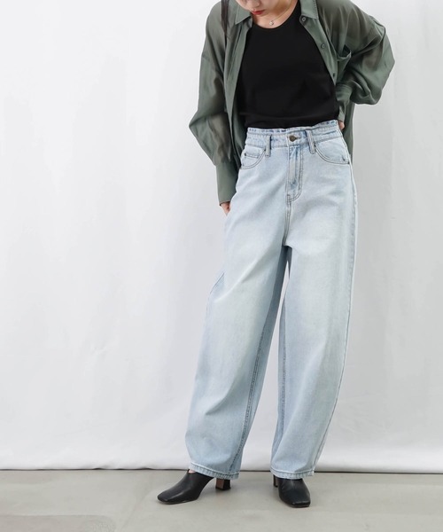 LUCA/LADY LUCK LUCA(ルカ/レディラックルカ)の「LC/LLL 脚長カーブパンツ(デニムパンツ・レディース・ブラック/ブルー・36/38)」の8枚目の写真