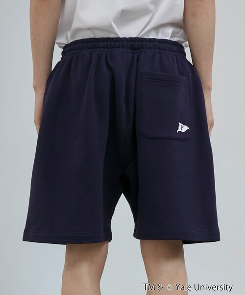 coen(コーエン)の「YALE別注 スウェットショーツ(その他パンツ・メンズ・ホワイト/ネイビー/コバルトブルー・M/L)」の14枚目の写真
