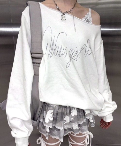 Never mind the XU / Chikashitsu+(ネバーマインド ザ エックスユー / チカシツプラス)の「【nmtc+】one shoulder beads sweat shirts / 【エヌエムティーシープラス】ワンショルダービーズ長袖スウェット トレーナー(スウェット・レディース・ホワイト/グレー/ブラック・ONE SIZE)」の17枚目の写真
