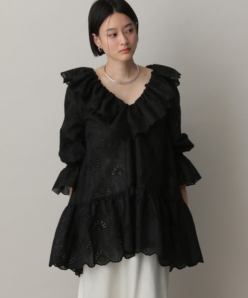 A part by(アパートバイ)の「エンブロイダリーフリルワンピース(チュニック・レディース・ブラック/オフホワイト・FREE)」の21枚目の写真