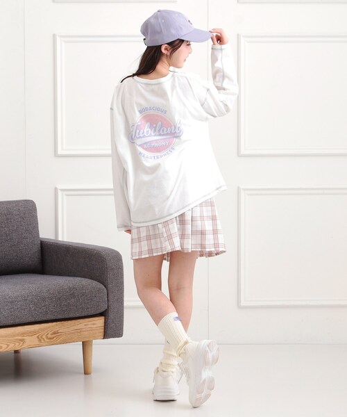 PINK-latte(ピンクラテ)の「◆配色ステッチロンT(Tシャツ/カットソー・キッズ・ライトグレー/ダークグリーン/ライトベージュ/オフホワイト/ブラック・13/16/15 /14)」の15枚目の写真