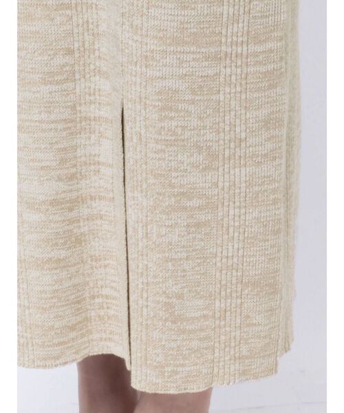 LAGUNAMOON（ラグナムーン）の「アシメネックリブハーフスリーブニットワンピース（ワンピース・レディース・アイボリー/ブラック/ライトグレー・MEDIUM/SMALL）」の4枚目の写真