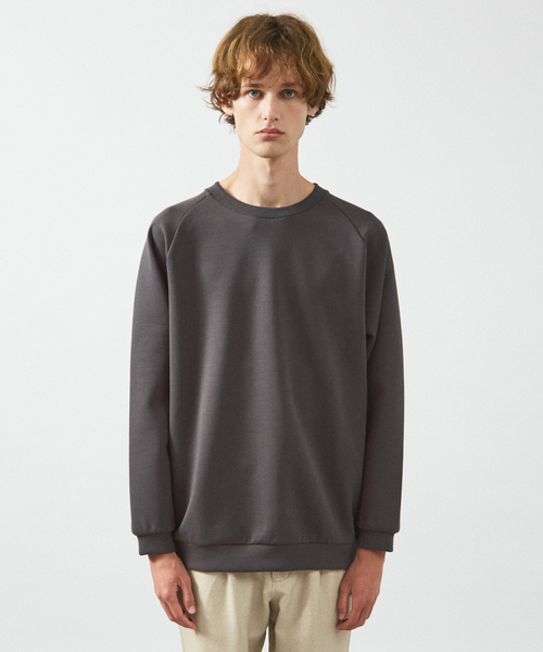 ABAHOUSE（アバハウス）の「【インバーテッドプリーツ】 ダンボールニット プルオーバー/クルーネック スウェット（スウェット・メンズ・チャコールグレー/グレイッシュベージュ/オレンジ・44/48/46）」の5枚目の写真