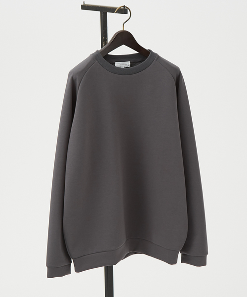 ABAHOUSE（アバハウス）の「【インバーテッドプリーツ】 ダンボールニット プルオーバー/クルーネック スウェット（スウェット・メンズ・チャコールグレー/グレイッシュベージュ/オレンジ・44/48/46）」の12枚目の写真