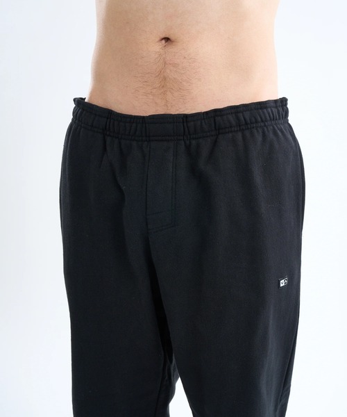 RVCA(ルーカ)の「RVCA メンズ VA ESSENTIAL SWEATPANT ロングパンツ 【2025年春夏モデル】/ルーカスウェットパンツ(スウェットパンツ・メンズ・ブラック/クリーム・X-LARGE/LARGE/MEDIUM/SMALL)」の4枚目の写真