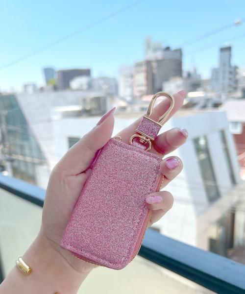 styiro(スタイロ)の「グリッターキーケース(キーケース/キーアクセサリー・レディース・ゴールド/シルバー/ブラック/ピンク・FREE)」の3枚目の写真