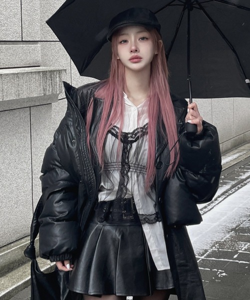 シルバーバッグルプリーツレザースカート（スカート）｜KsG