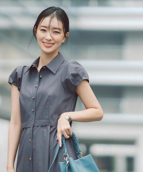 NATURAL BEAUTY BASIC(ナチュラルビューティーベーシック)の「◇タックパフシャツワンピース(シャツワンピース・レディース・チャコールグレー/ブルー/ネイビー・SMALL/MEDIUM)」の5枚目の写真