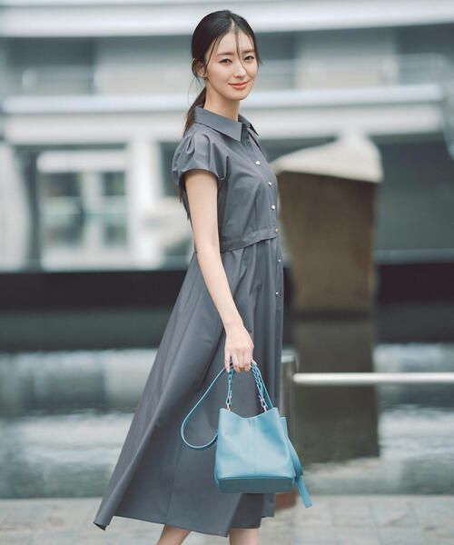 NATURAL BEAUTY BASIC(ナチュラルビューティーベーシック)の「◇タックパフシャツワンピース(シャツワンピース・レディース・チャコールグレー/ブルー/ネイビー・SMALL/MEDIUM)」の1枚目の写真