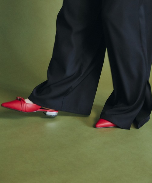 et.UNiVER(エトユニベール)の「strap overlay pumps(パンプス・レディース・レッド/シルバー/ブラック/ゴールド・LL/S/M/L)」の9枚目の写真