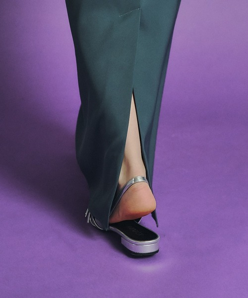 et.UNiVER(エトユニベール)の「strap overlay pumps(パンプス・レディース・レッド/シルバー/ブラック/ゴールド・LL/S/M/L)」の15枚目の写真