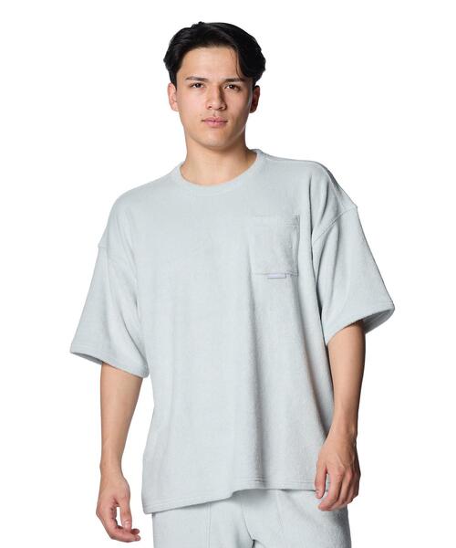 UNDER ARMOUR(アンダーアーマー)の「UAパイル ショートスリーブ Tシャツ(ライフスタイル/メンズ)(Tシャツ/カットソー・メンズ・カーキ系・2XL/L/S/XL/M)」の2枚目の写真