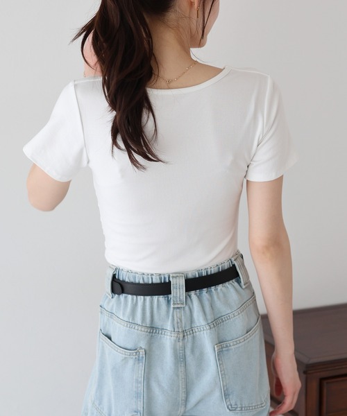 BLUEEAST(ブルーイースト)の「半袖ハートネックギャザーTシャツ(Tシャツ/カットソー・レディース・ブラック/ホワイト/ピンク・MEDIUM)」の6枚目の写真