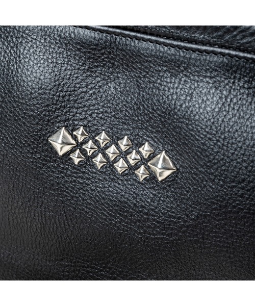 CALEE（キャリー）の「STUDS LEATHER SHOULDER BAG ＜INTERNAL FLEX FRAME TYPE＞（ショルダーバッグ・メンズ・ブラック・FREE）」の4枚目の写真