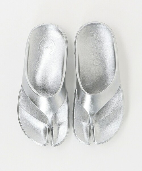 PAES（ペイズ）の「＜PAES＞FLIPFLOP COATING サンダル（サンダル・レディース・シルバー/ダークブラウン/ホワイト・23cm/24cm/25cm）」の17枚目の写真