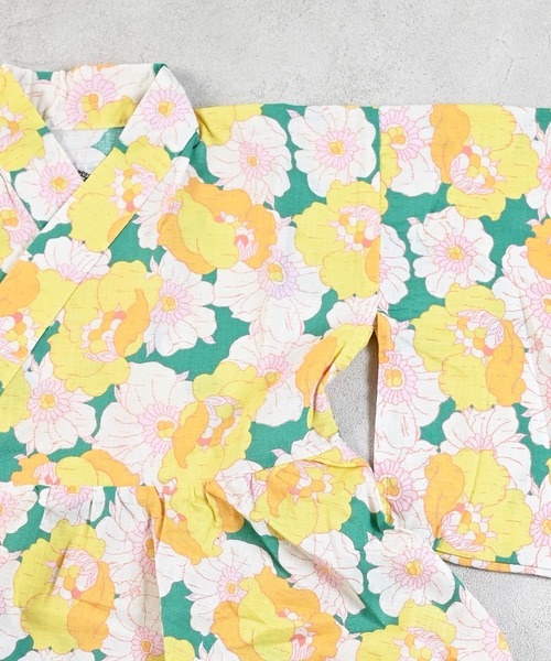 Ocean&Ground（オーシャン&グラウンド）の「レトロフラワー浴衣ミニ丈ワンピース（浴衣・キッズ・グリーン/レッド・90/100/110/120/130/140）」の4枚目の写真