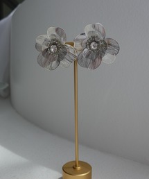 Dorry Doll | すかしメタルフラワービジューピアス(ピアス（両耳用）)