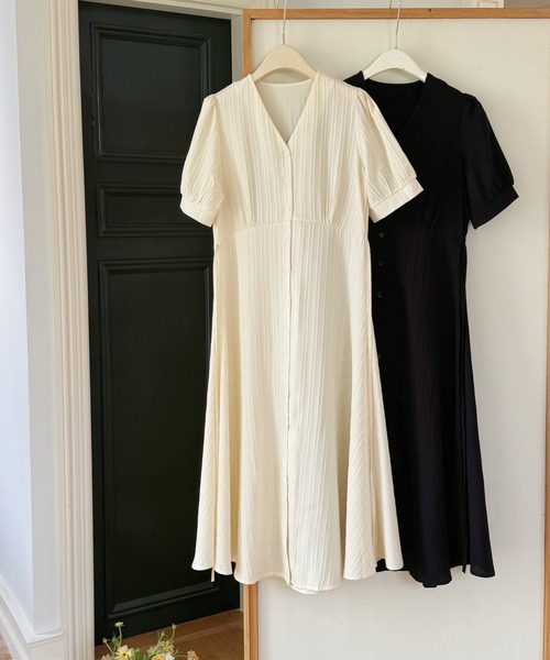 DAY CLOSET(デイ クローゼット)の「レディース 半袖ストライプ柄Vネックウエスト切替フレアワンピース(ワンピース・レディース・ブラック/ライトブルー/クリーム・FREE)」の18枚目の写真