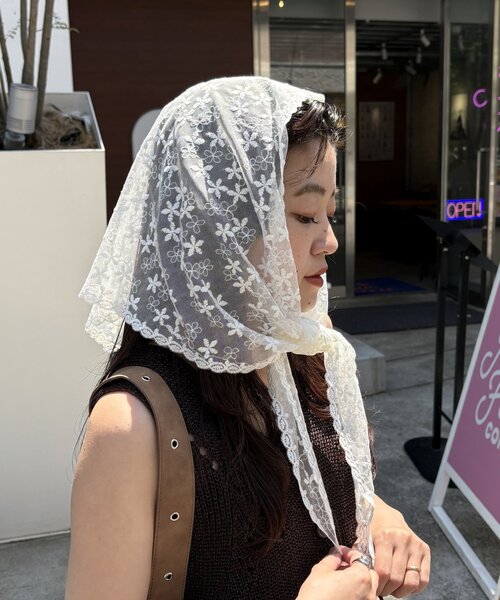 CIAOPANIC TYPY（チャオパニックティピー）の「【lil】レースバブーシュカ（その他ヘアアクセサリー・レディース・ホワイト/ブラック・ONE SIZE）」の6枚目の写真