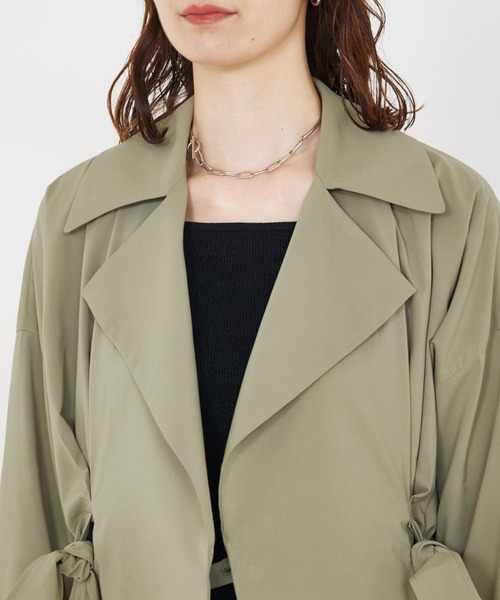 qualite（カリテ）の「【撥水/接触冷感】ボックスタックダブルジャケット（トレンチコート・レディース・アイボリー/カーキ・38/36）」の10枚目の写真