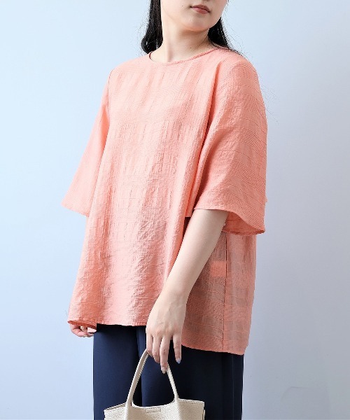 fleur by mint breeze(フルールバイミントブリーズ)の「【接触冷感】【L~5L 大きいサイズ】ドビーチェックバックフリルブラウス 半袖 春夏(シャツ/ブラウス・レディース・ライトグレー/オレンジ/ネイビー・3L/4L/5L/LL/L)」の13枚目の写真