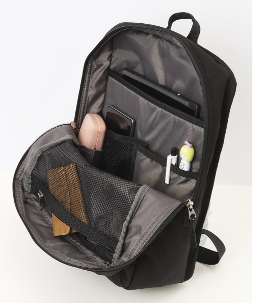 anello GRANDE(アネログランデ)の「anelloGRANDE アネログランデ みがる スクエアリュックGTM0431(バックパック/リュック・レディース・グレー/ベージュ/ライトベージュ・FREE)」の9枚目の写真
