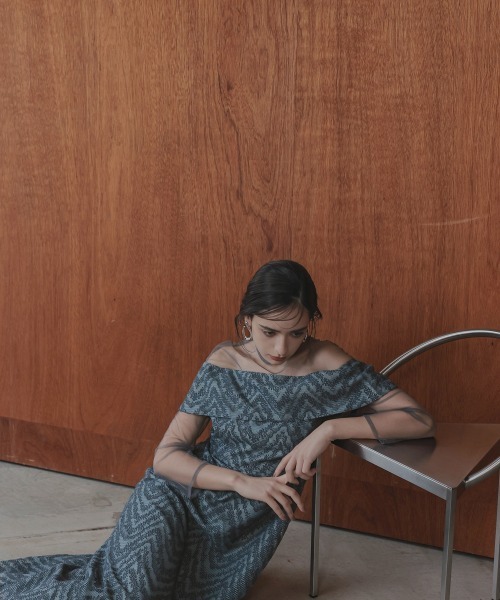 Callarus（カラルス）の「カットブローシェレースデザインワンピースドレス〔Callarus〕（ドレス・レディース・グレー/ベージュ/ブルーグレー・M/LL/L）」の6枚目の写真